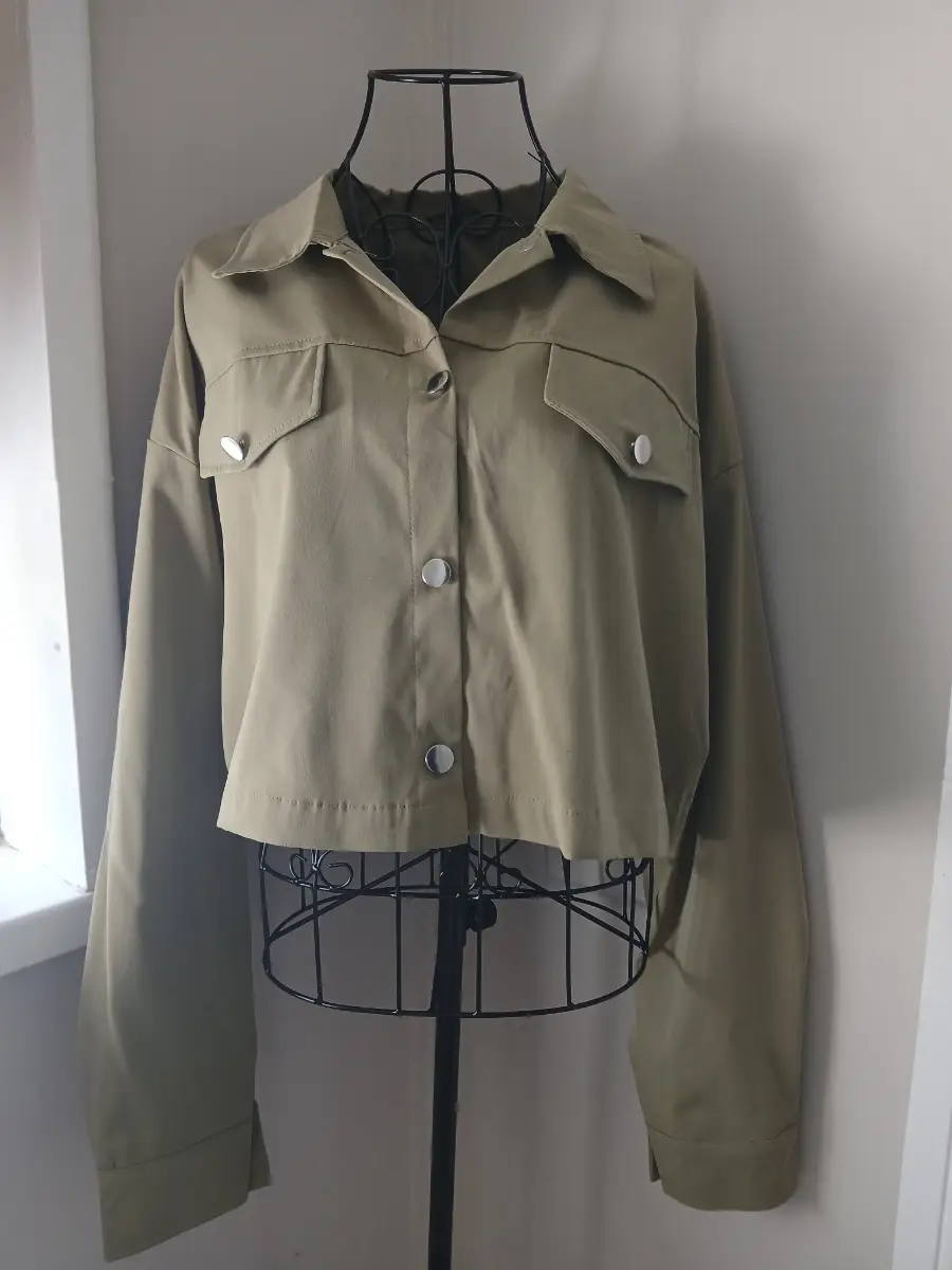 Khaki Cropped Utility Jacket | Sage Green | Size L | Button Up | Lightweight | Shacket | Casual