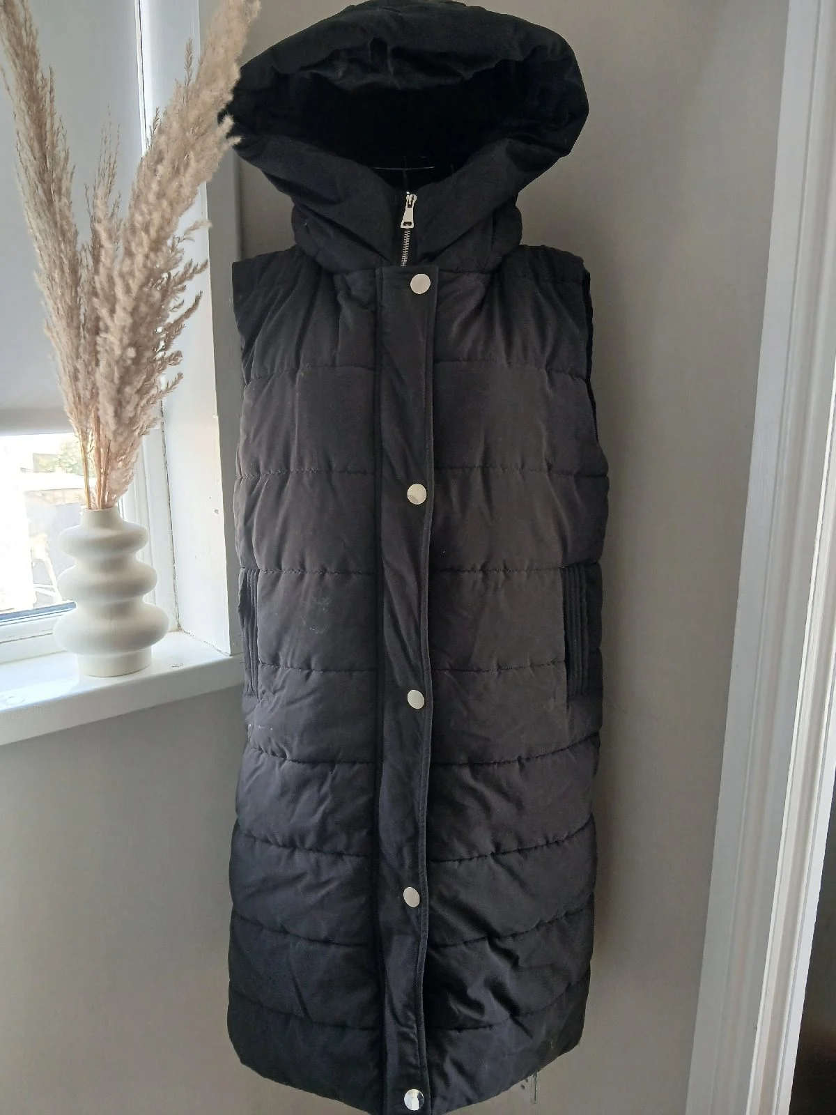 Rising black longline hooded puffer gilet | Size L | Excellent condition