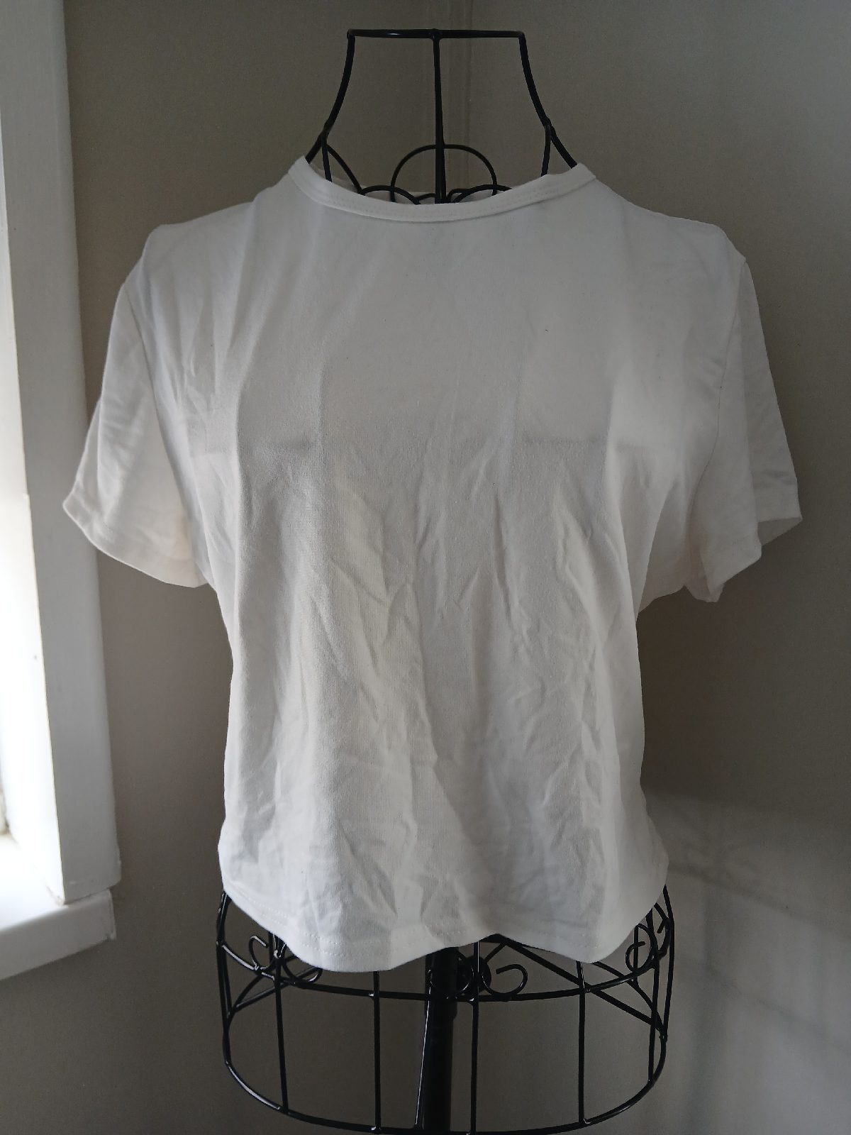 Shein white cropped t-shirt | Size XL 12-14 | Light signs of wear