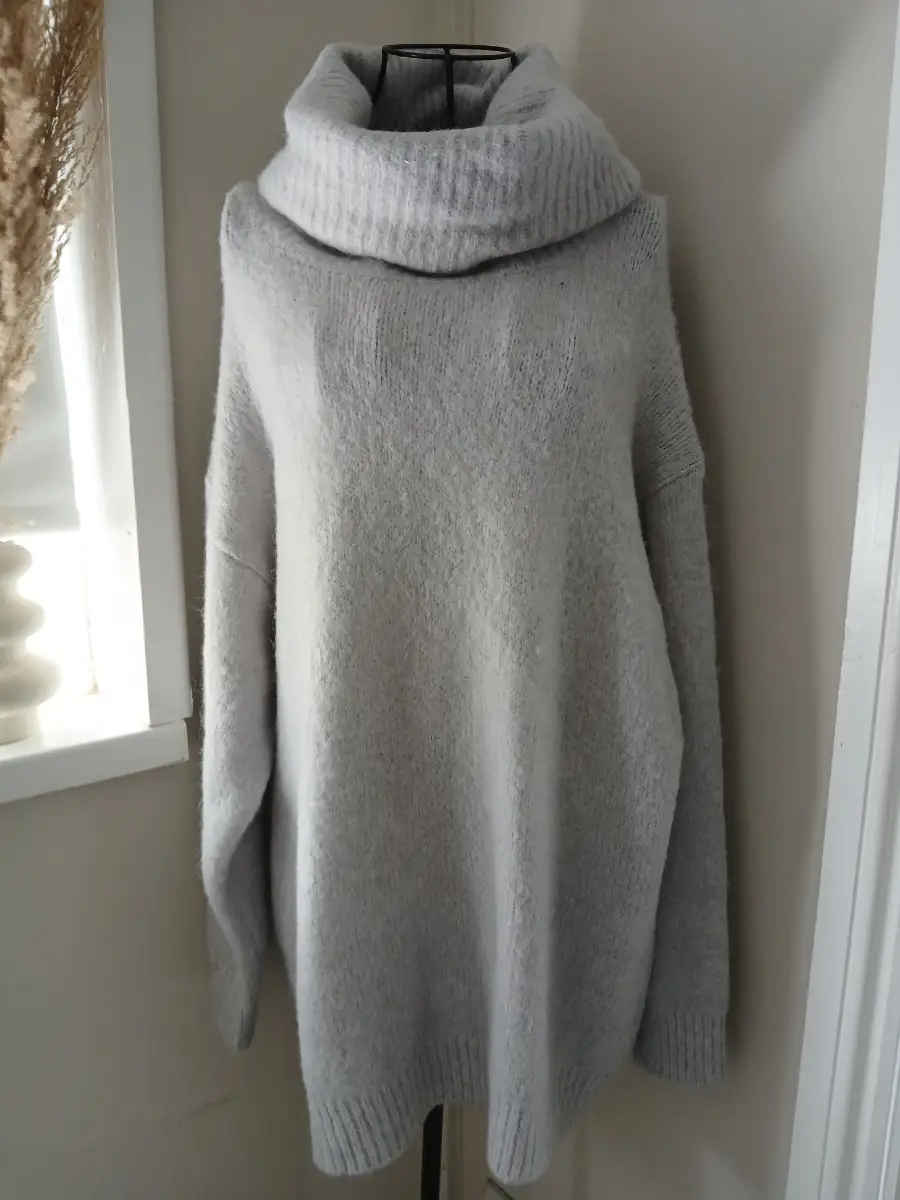 Zara Chunky Turtleneck Jumper Dress | Light Grey | Size M UK 10‑12 | Oversized Fluffy Knit