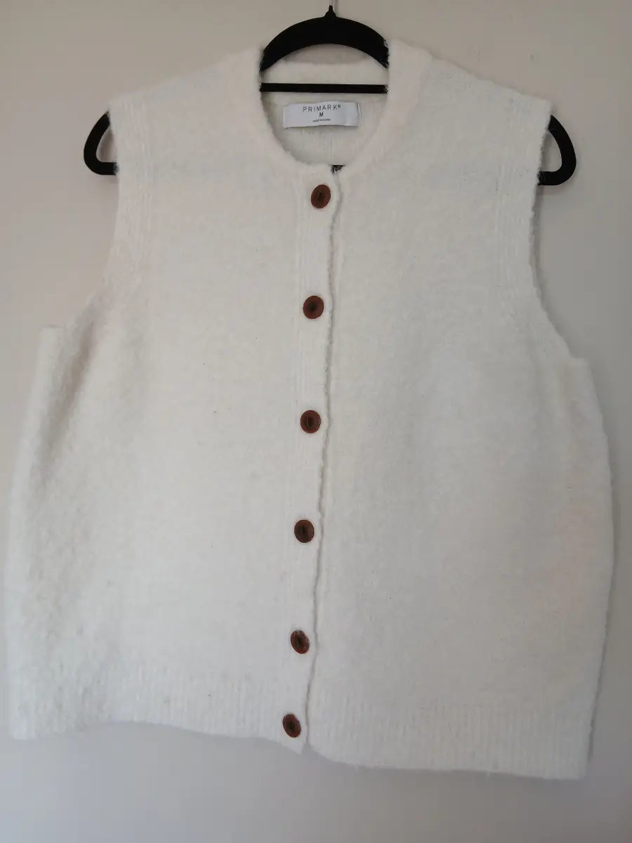 White Teddy Knit Button Up Tank Vest | White | Primark | Size M | Cosy Knit Vest