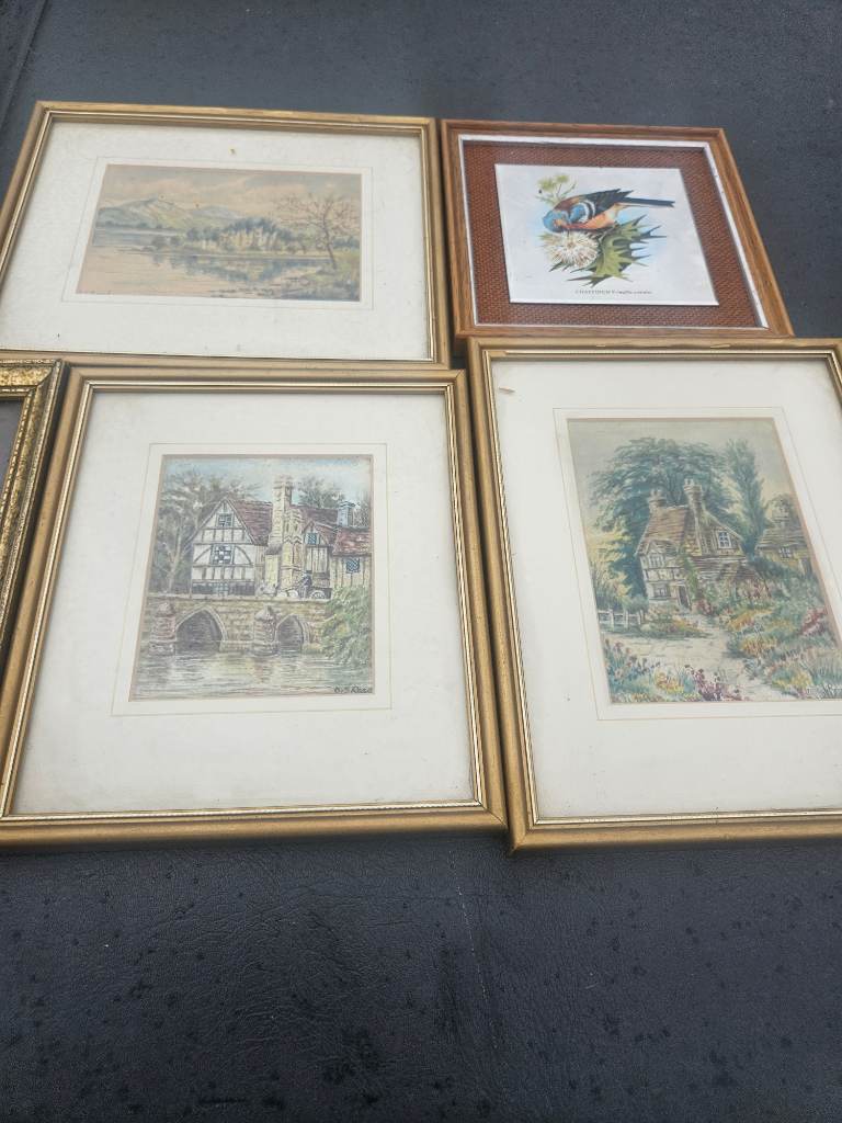4x vintage style vintage framed pictures