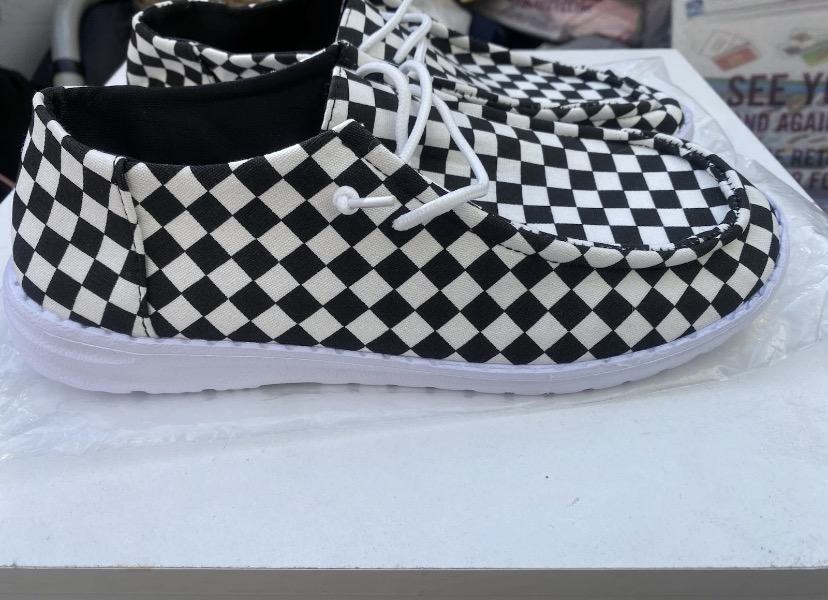 Checkerboard Woman’s Loafers Slip On Flat Shoes Size 7