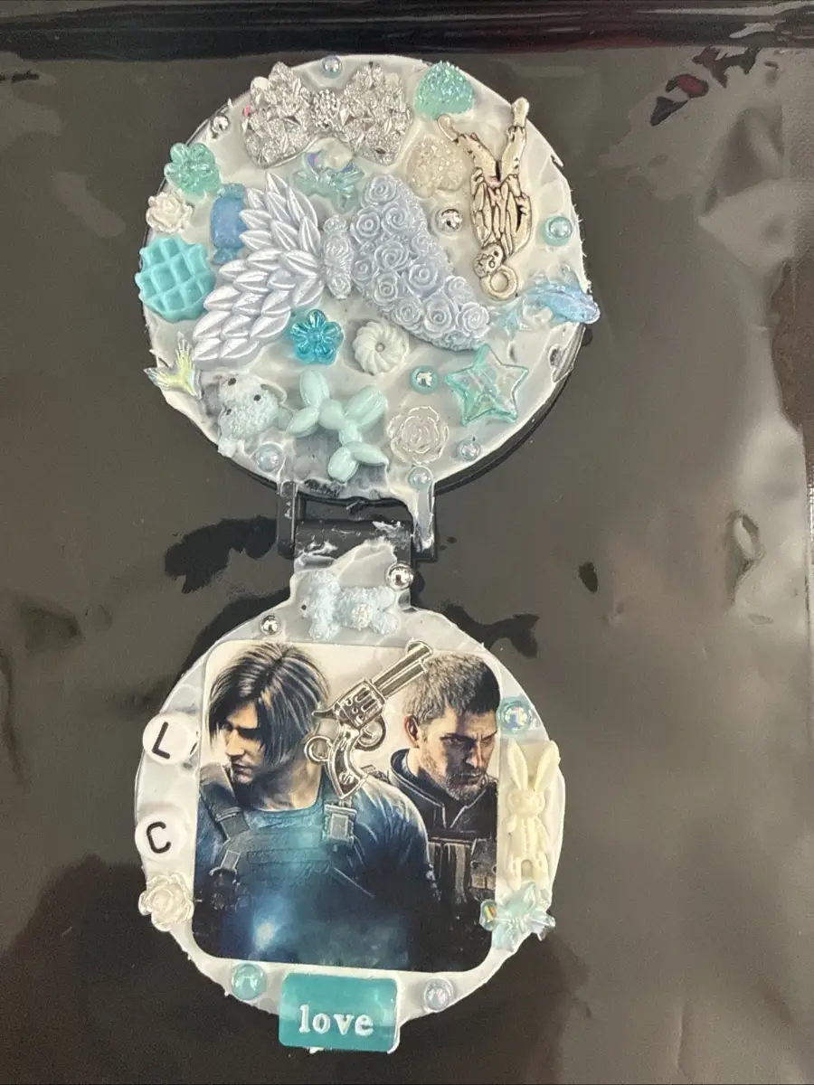 Resident Evil Death Island Leon And Chris Blue Themed Black Compact Mirror