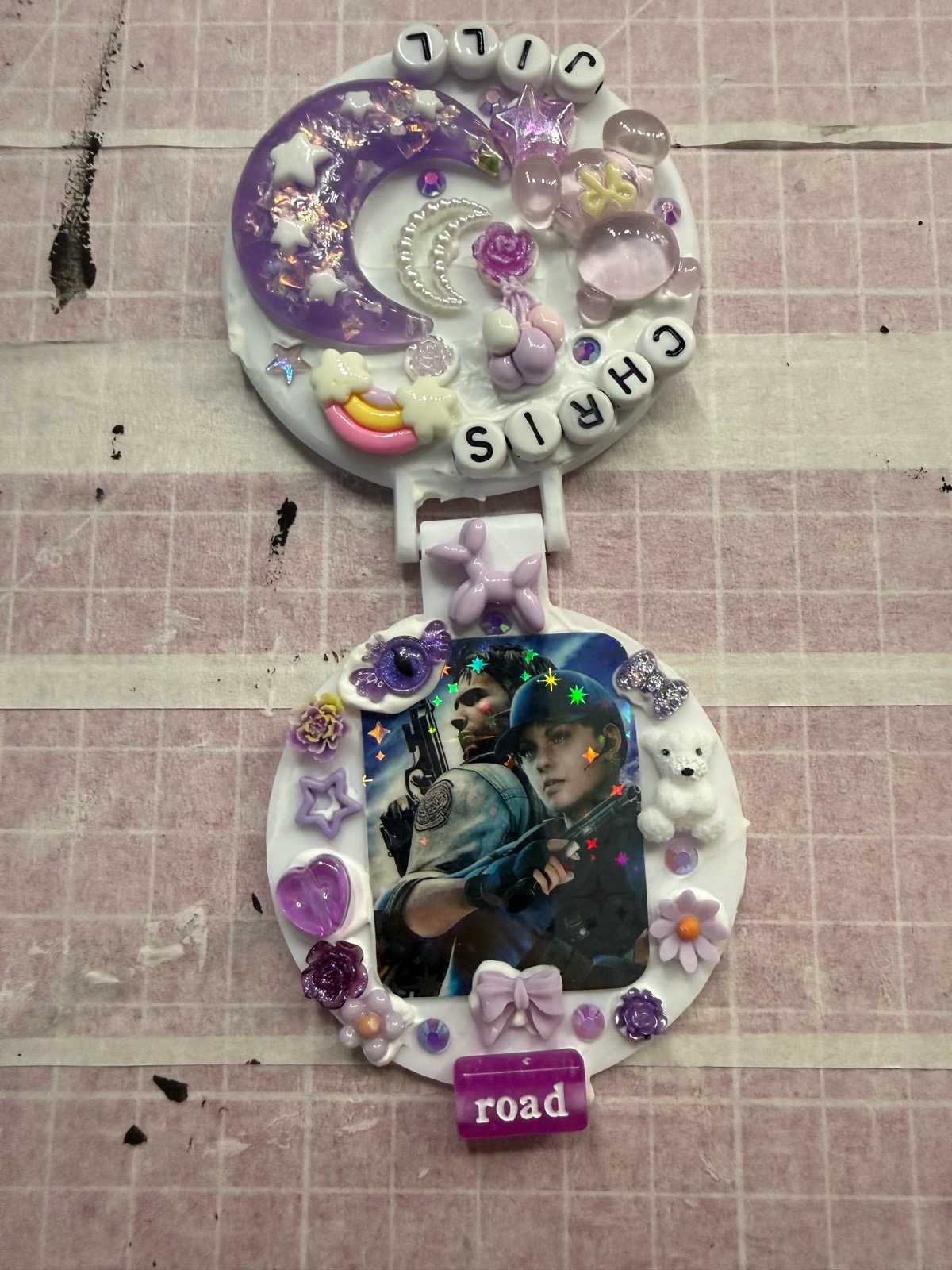 Resident Evil 5 Jill and Chris Purple Themed White Compact Mirror