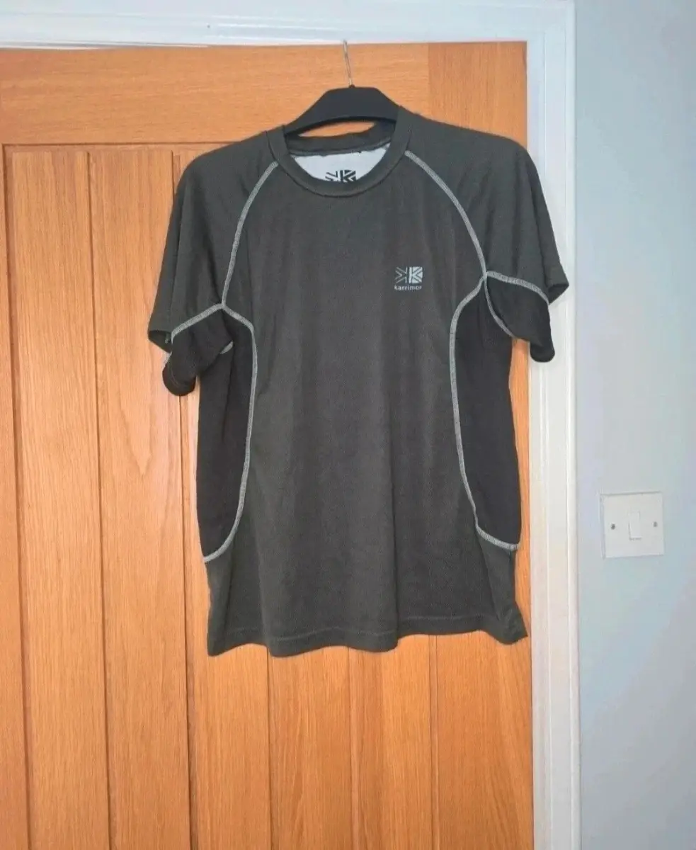Karimor Dark Grey Men's Size Small T-Shirt
