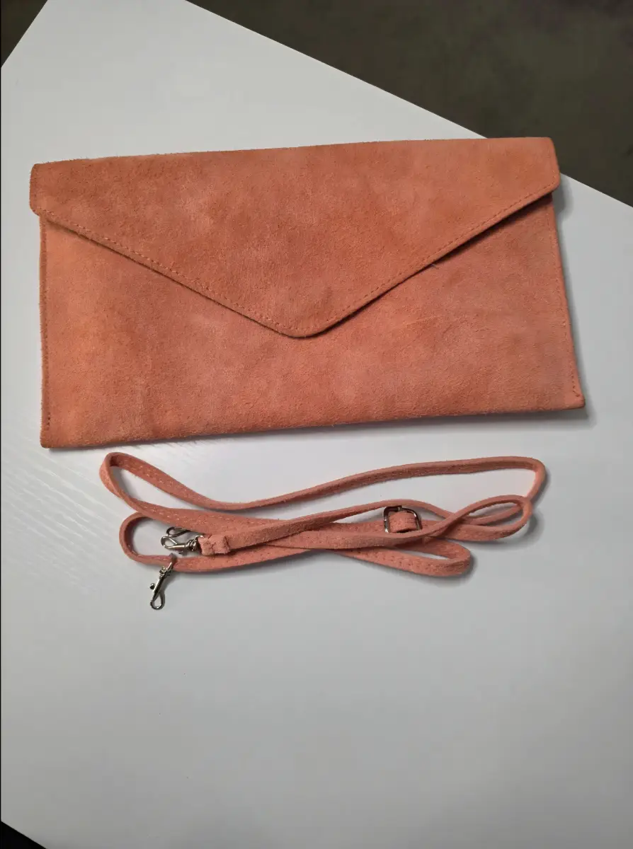 Leather Pink Bag With Clutch And Shoulder Strap Included