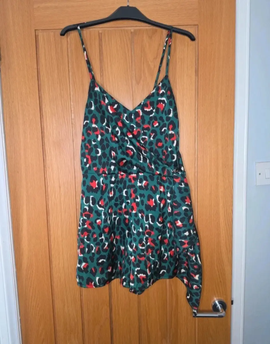 New Look Size 8 Playsuit With Adjustable Straps