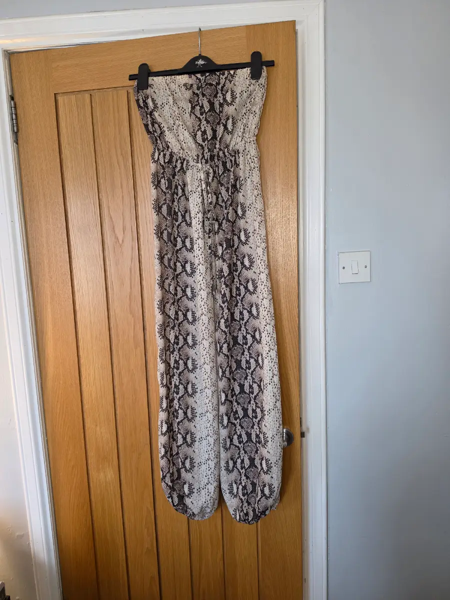 Loveown Size 8 Leopard Skin Patterned Lightweight Jumpsuit