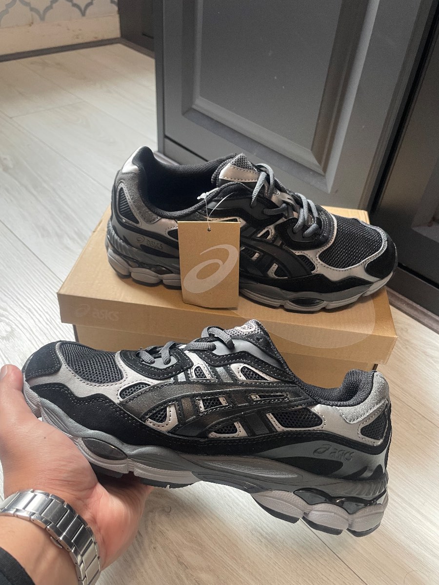 Asic gel NYC graphite Grey
