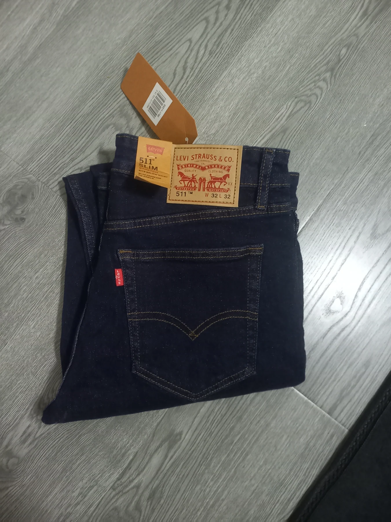 Levis 511 slim fit