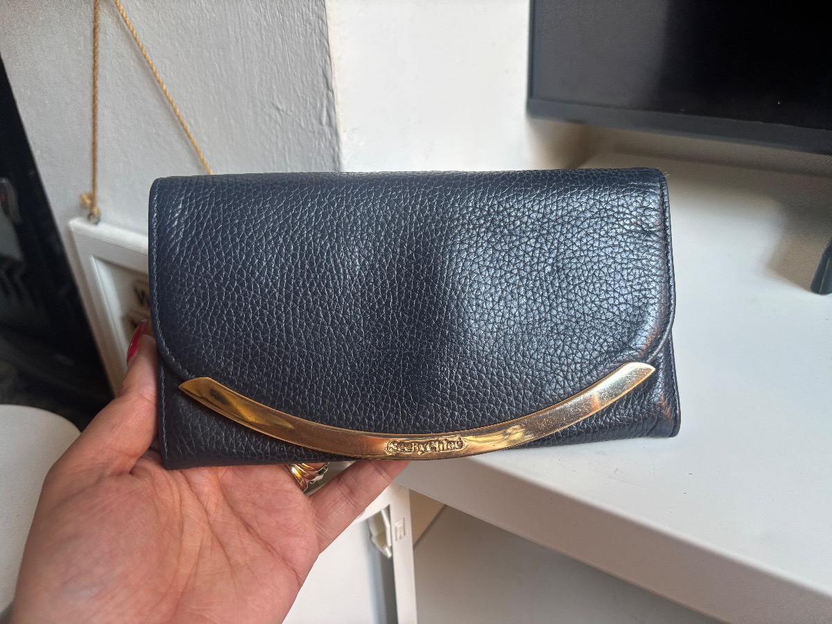 Genuine See by Chloé Navy Leather Purse – Gold Hardware – Excellent Condition