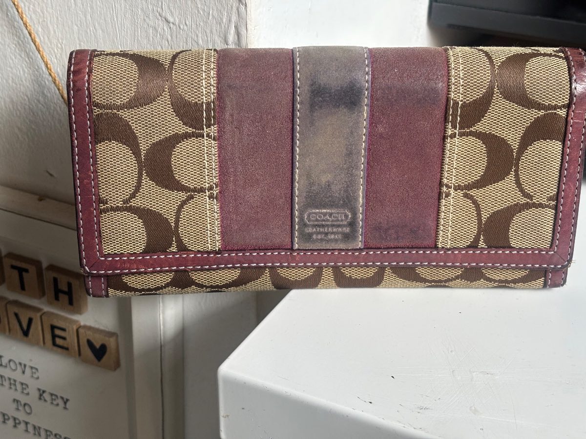 Genuine Coach Classic monogram And Purple/dark Pink Suede purse