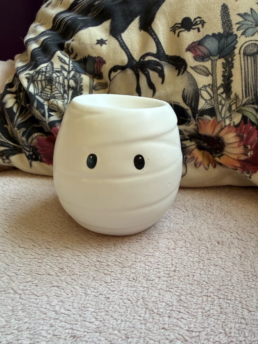 Oil or Wax Burner | White | Mummy Design