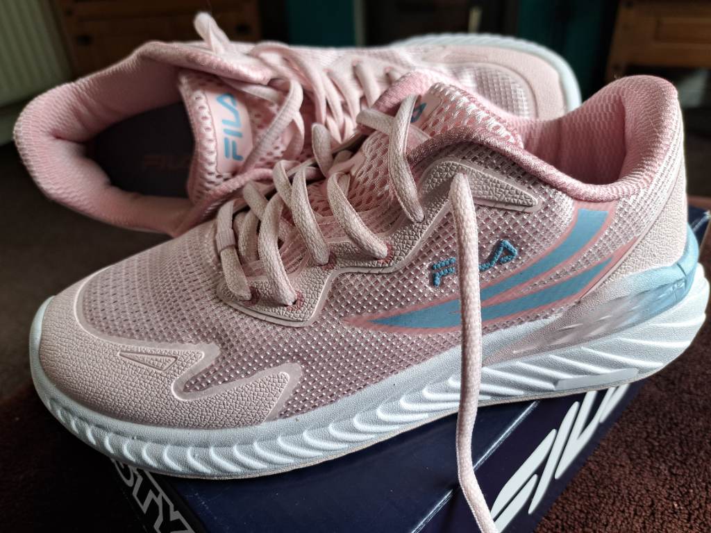 Fila girls trainers size 4.5