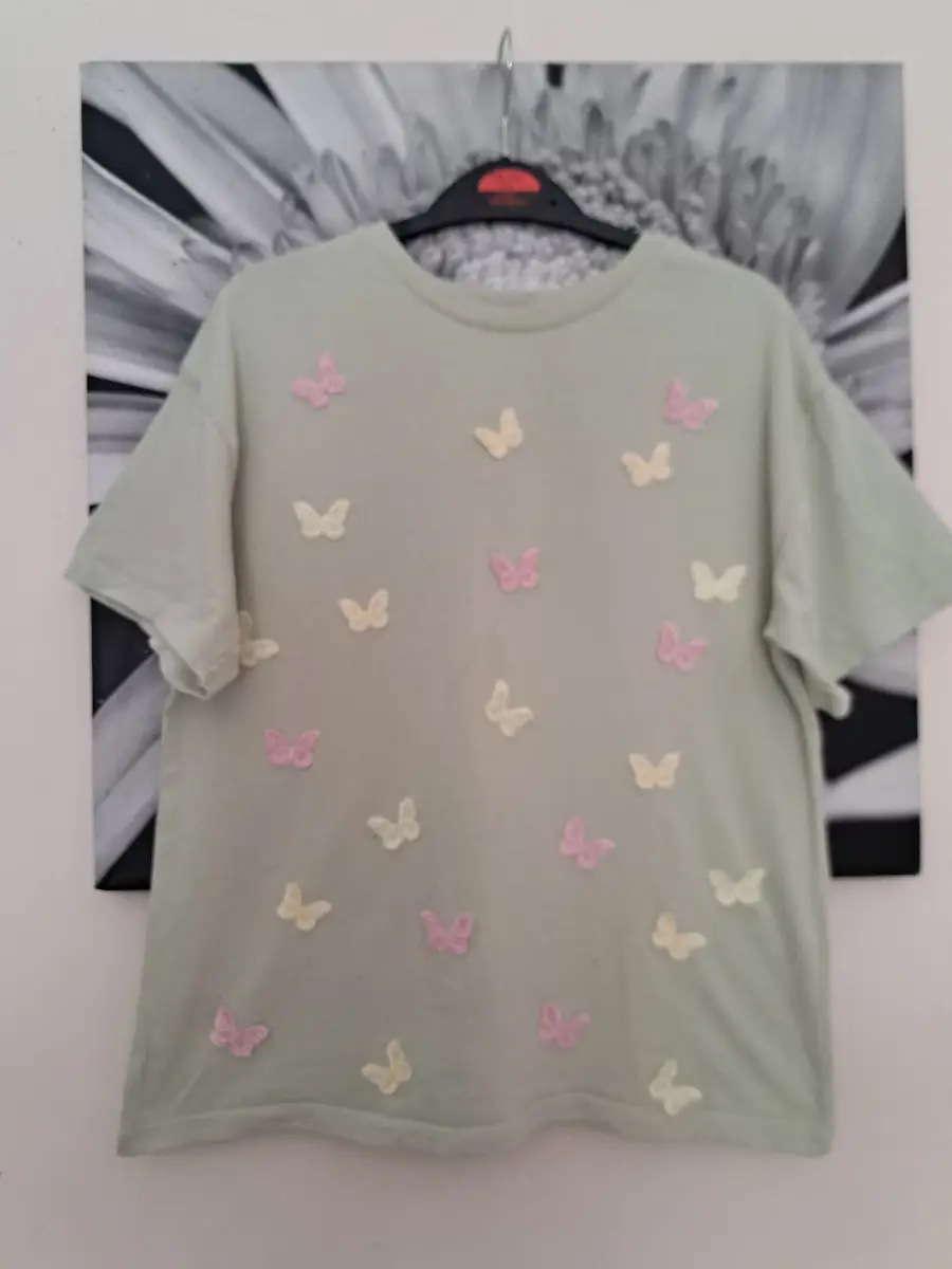 Girls Next t-shirt age 10