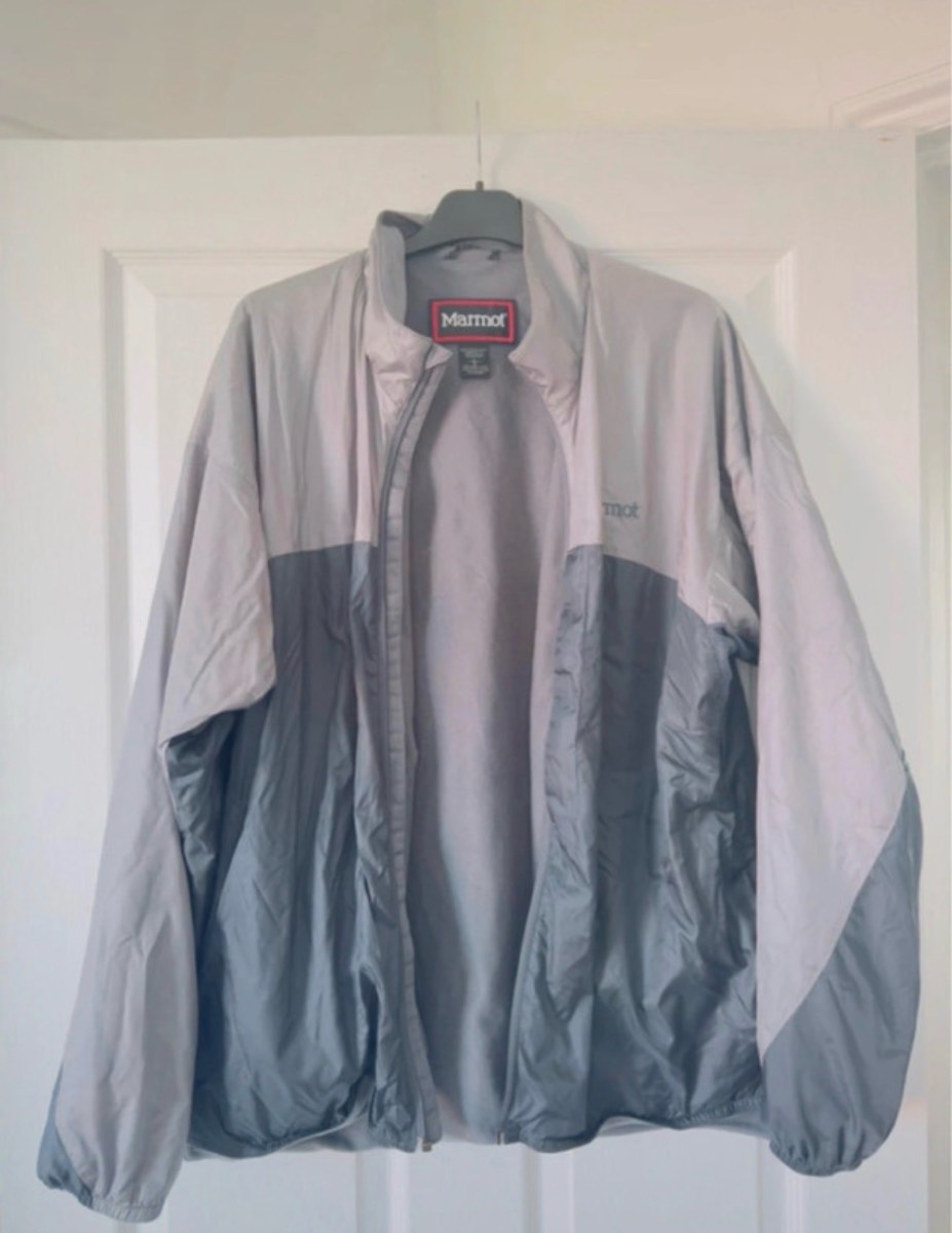 Men’s Size Large Grey Marmot Zip Up 100% Nylon & Polyester Jacket Coat Windbreaker
