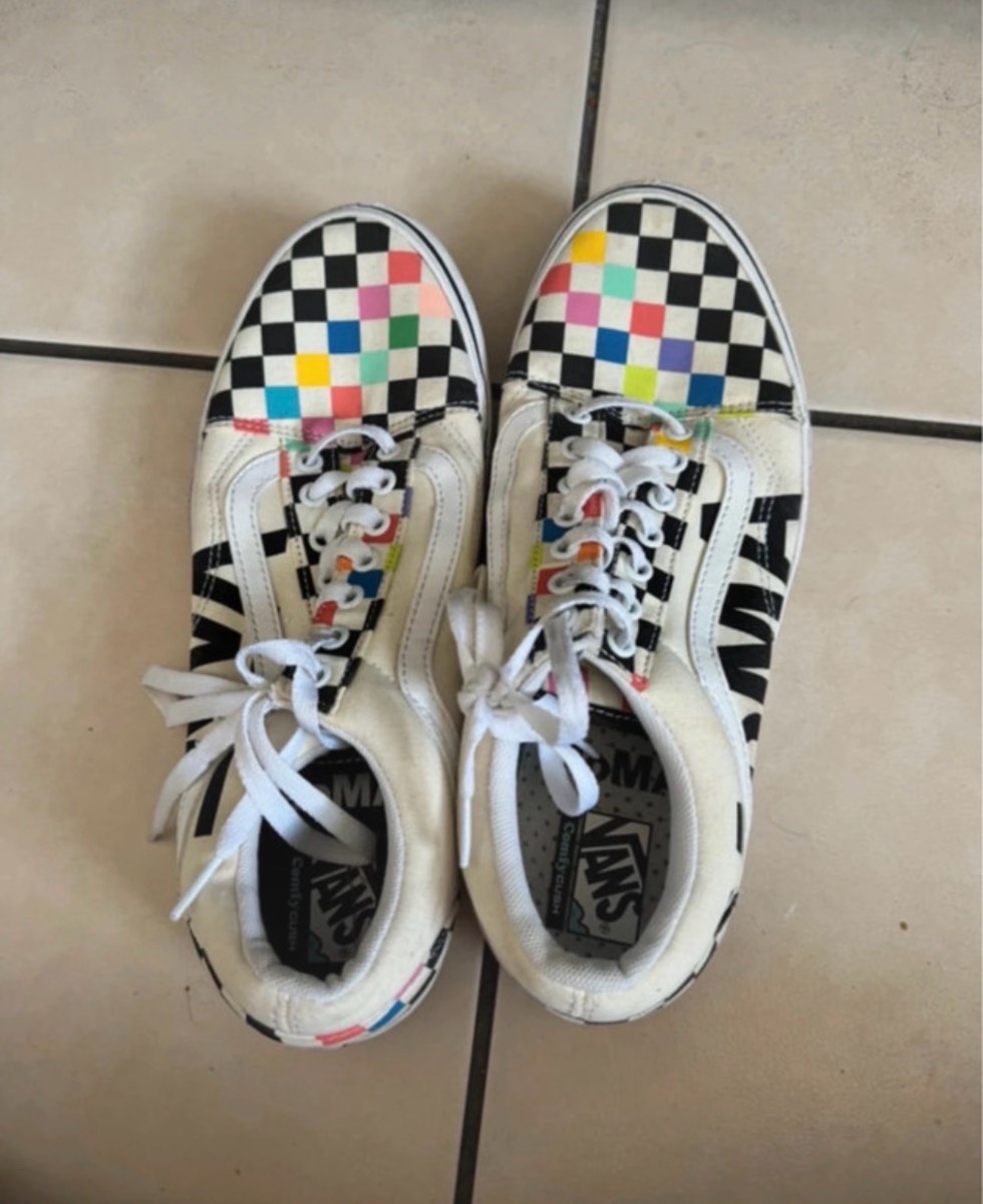 Men’s/Unisex Size UK 9 Checkerboard MoMA x Vans ComfyCush Old Skool Vans Trainers Sneakers