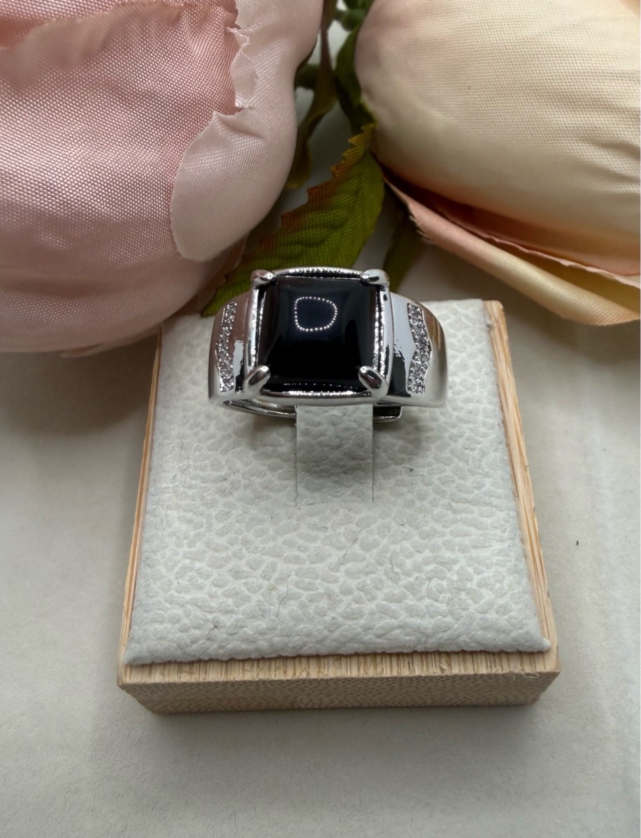 925 Stamped Sliver Onyx Style Ring