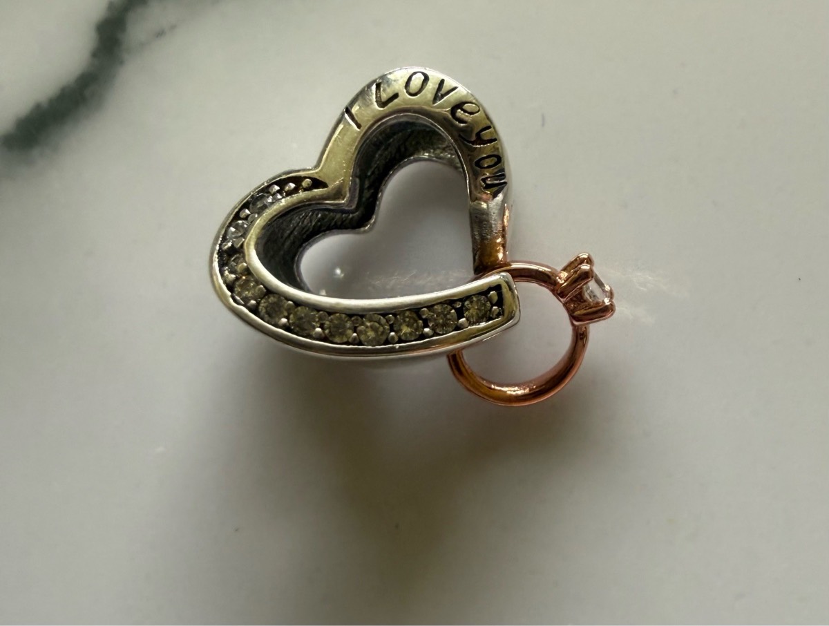 925 Stamped Sliver Heart And  Ring Charm