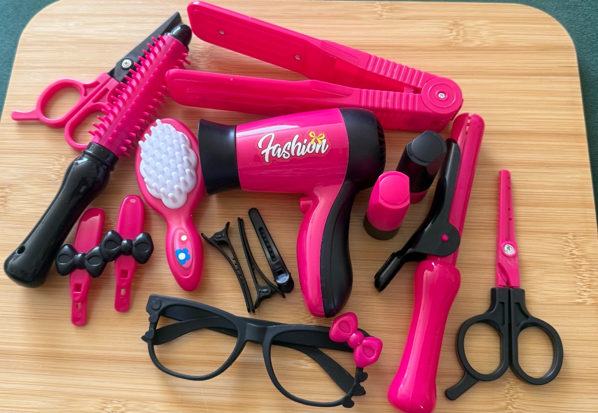 15 piece Role Play Hairdressers Set