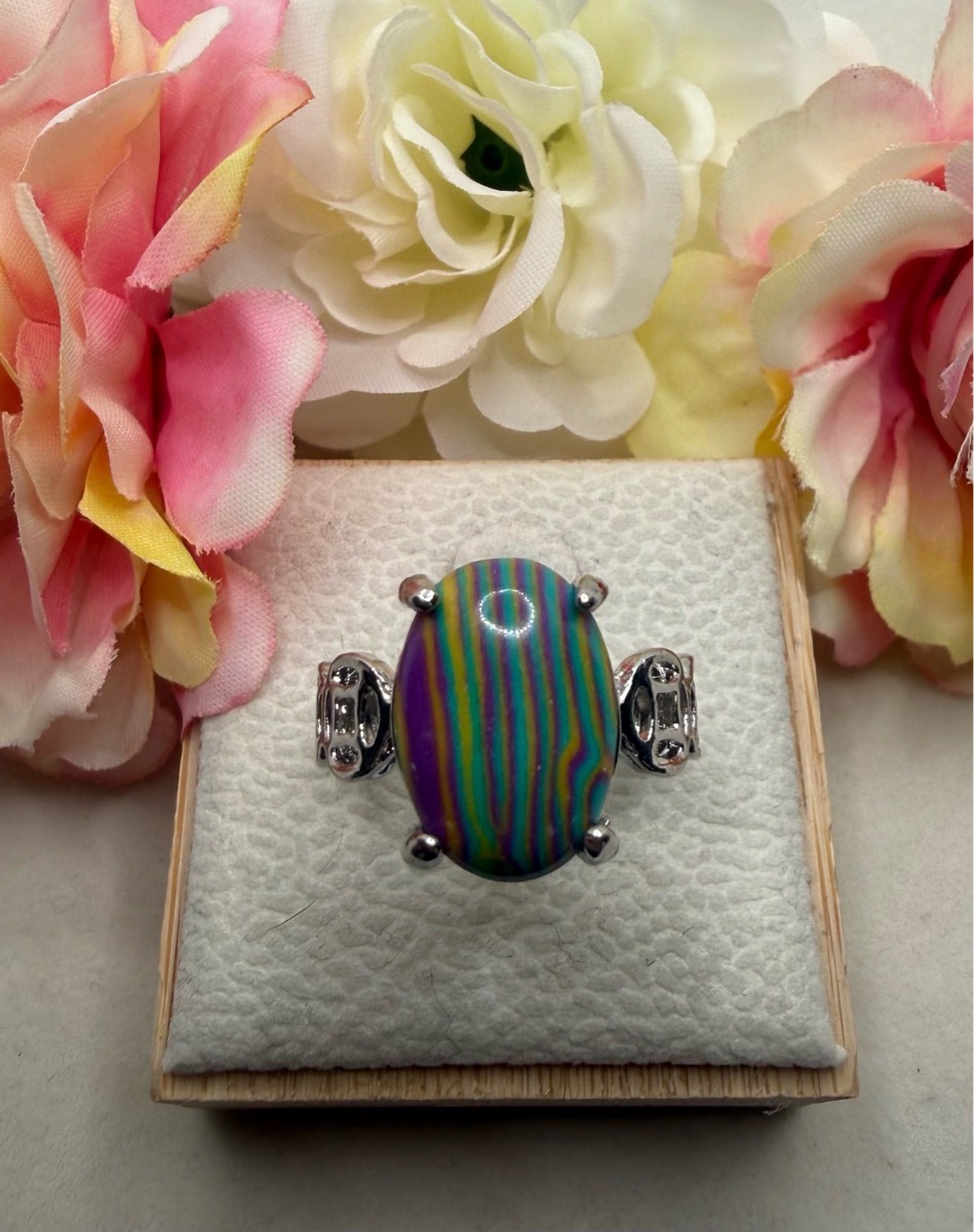 Multicoloured natural stone ring size M