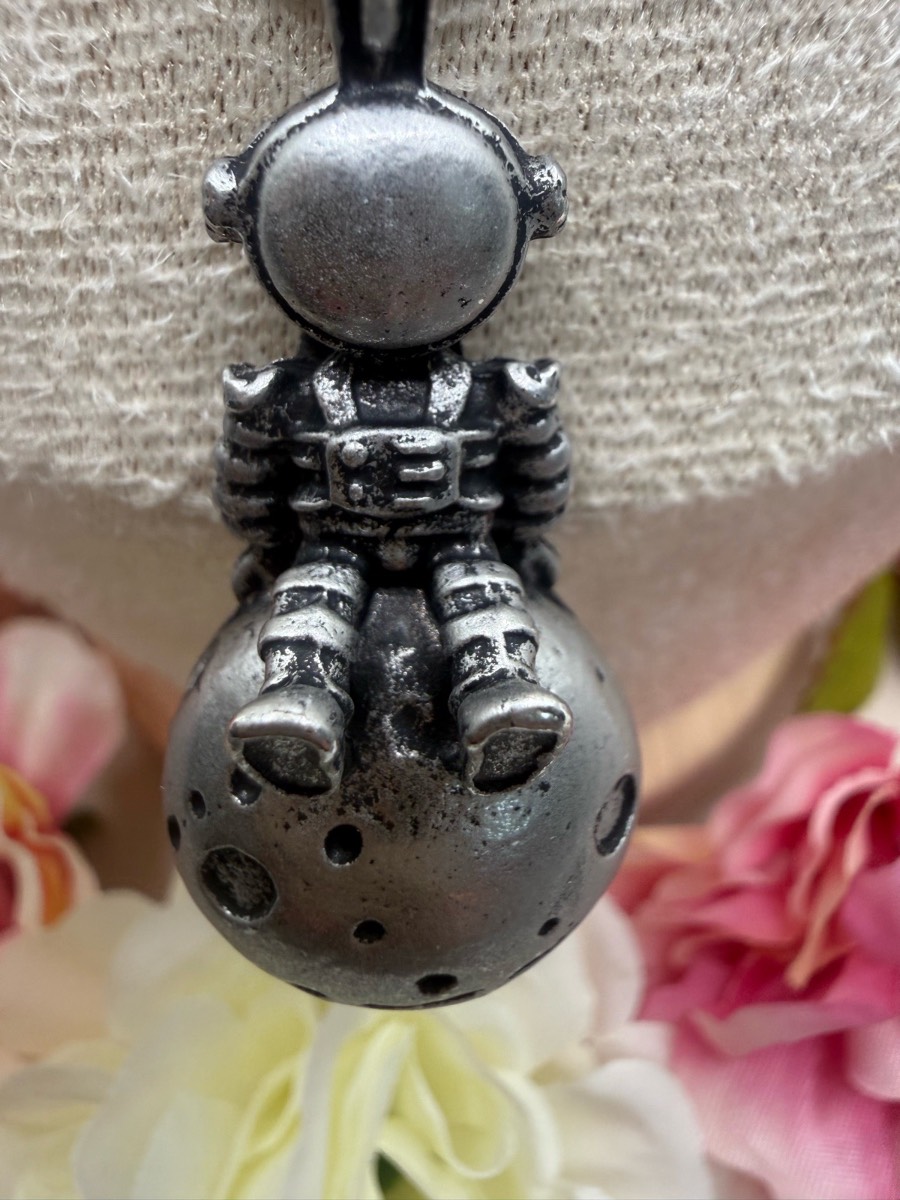 Brushed sliver stainless steel Astronaut on the moon chain