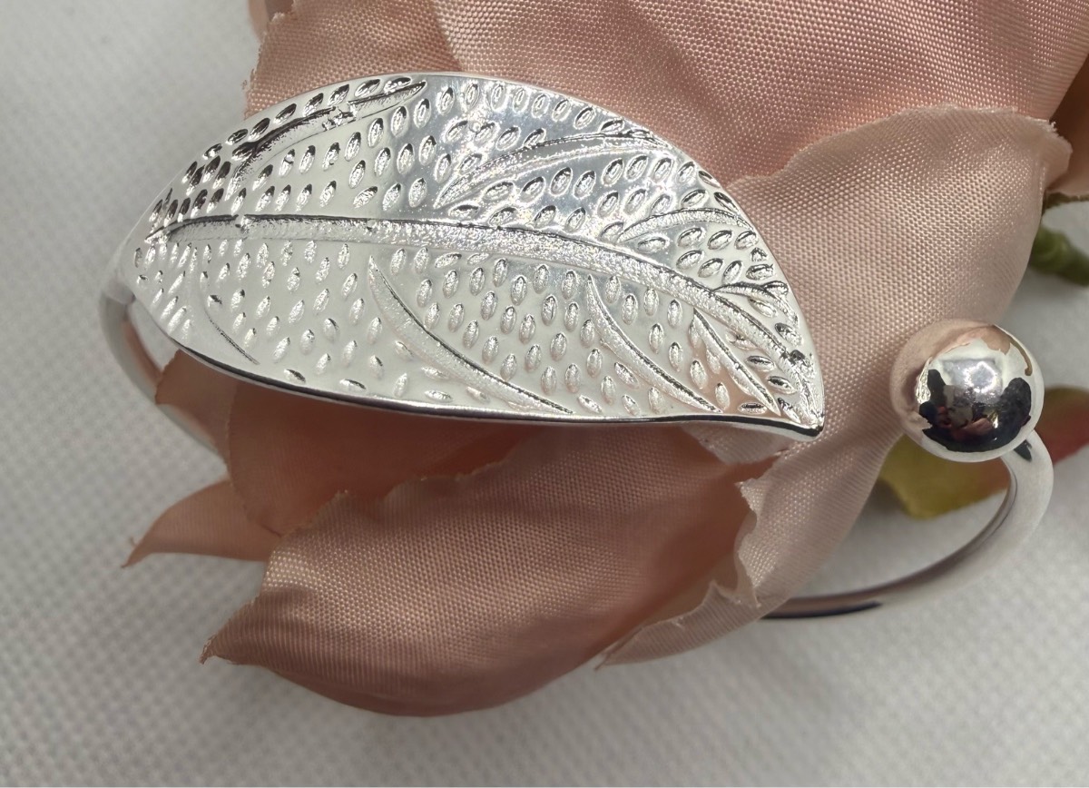 925 Stamped Sliver Leaf Design Adjustable Bangle