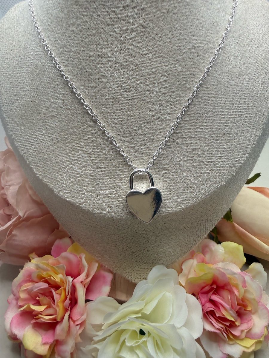Stamped 925 heart lock pendant necklace
