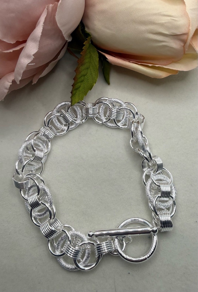 Stamped 925 sliver toggle bracelet