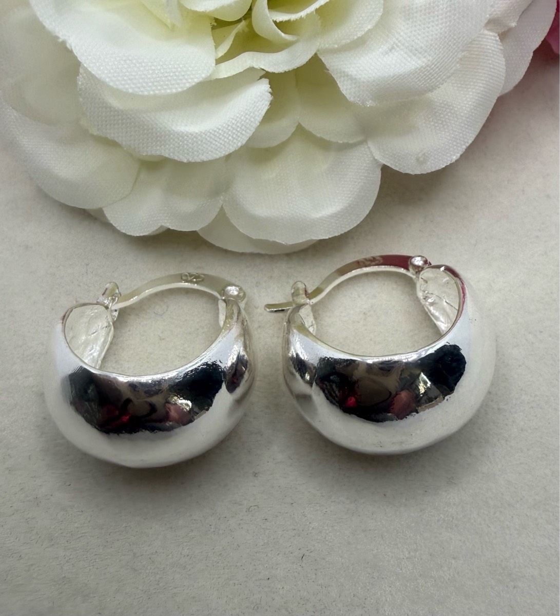 Stamped 925 sliver earrings