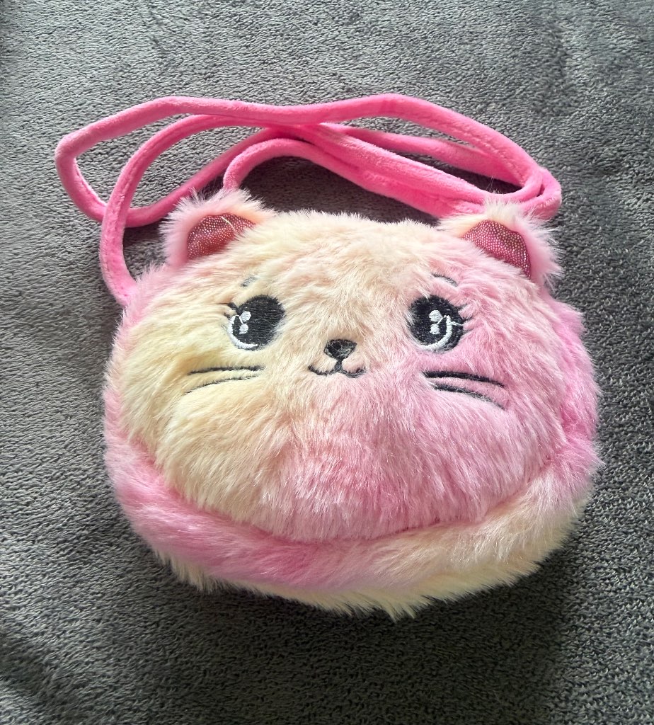 Kids Fluffy Cat Bag 3