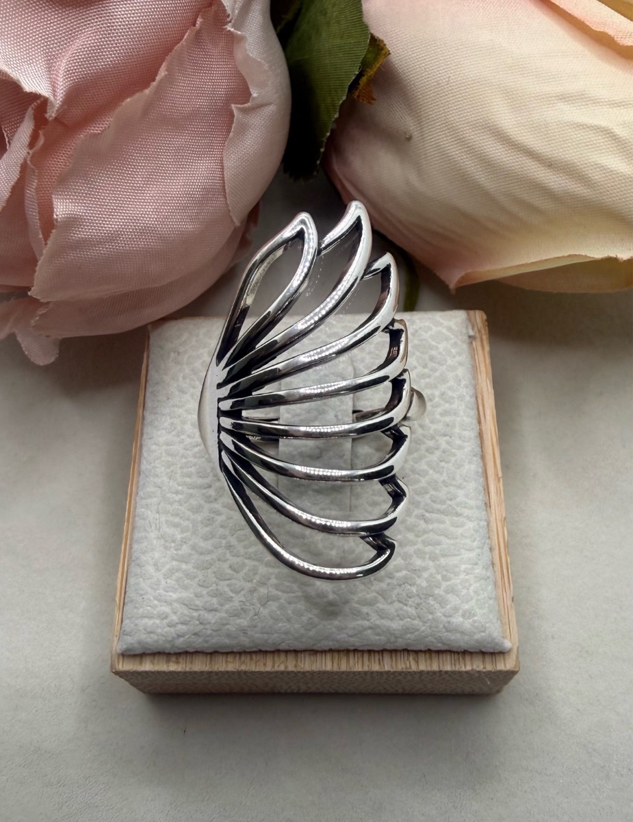 925 stamped sliver wing design ring