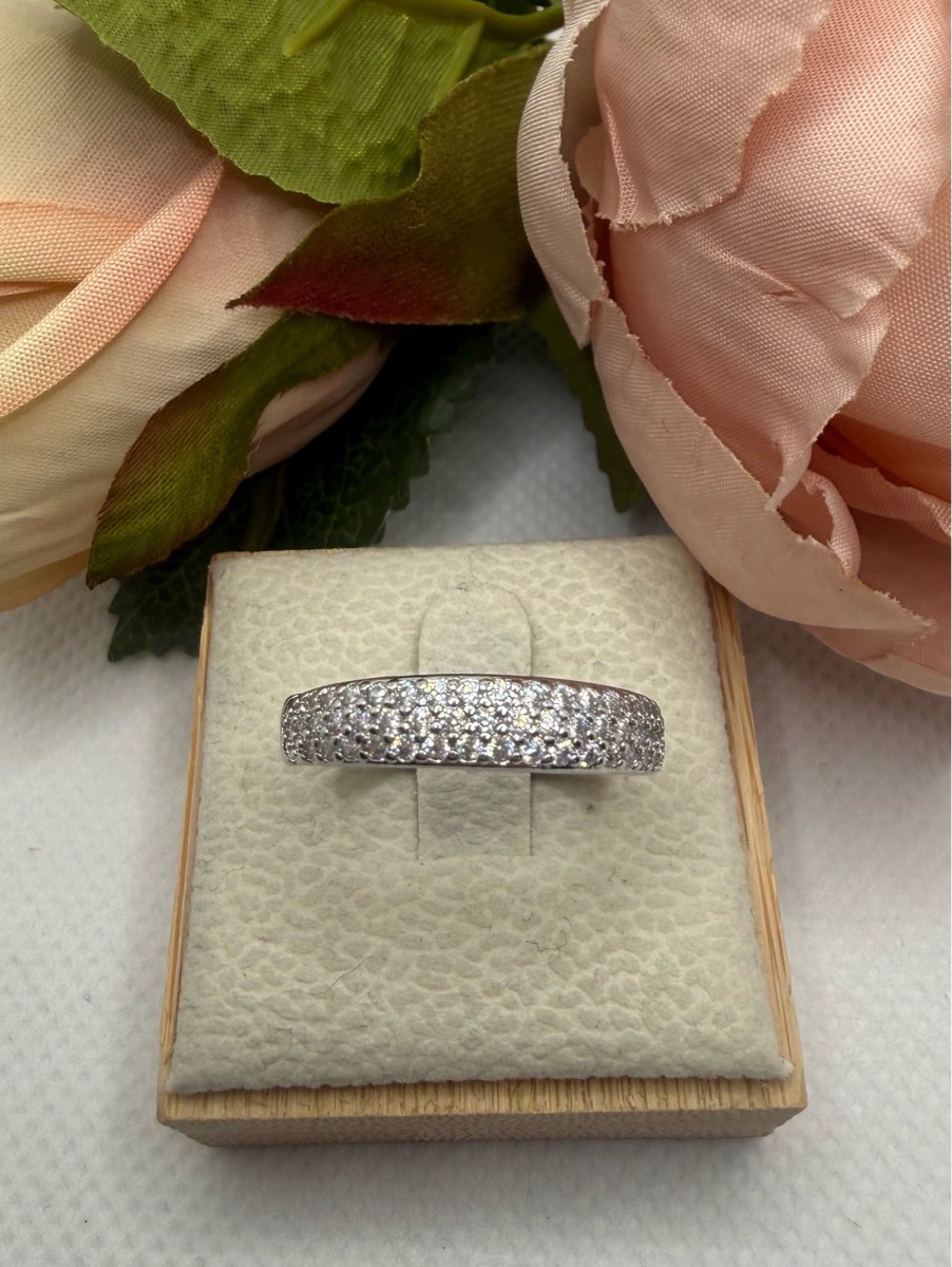 925 Stamped Sliver Crystal Pave Ring Size P