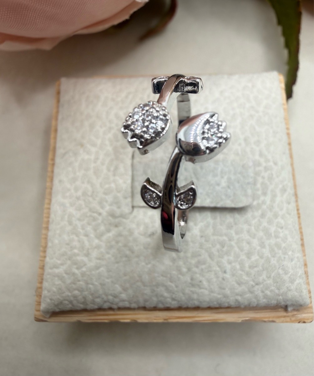 925 stamped sliver rose crystal ring