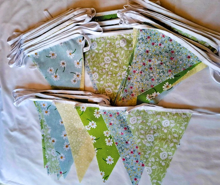 80ft Green Floral pastel Fabric Bunting