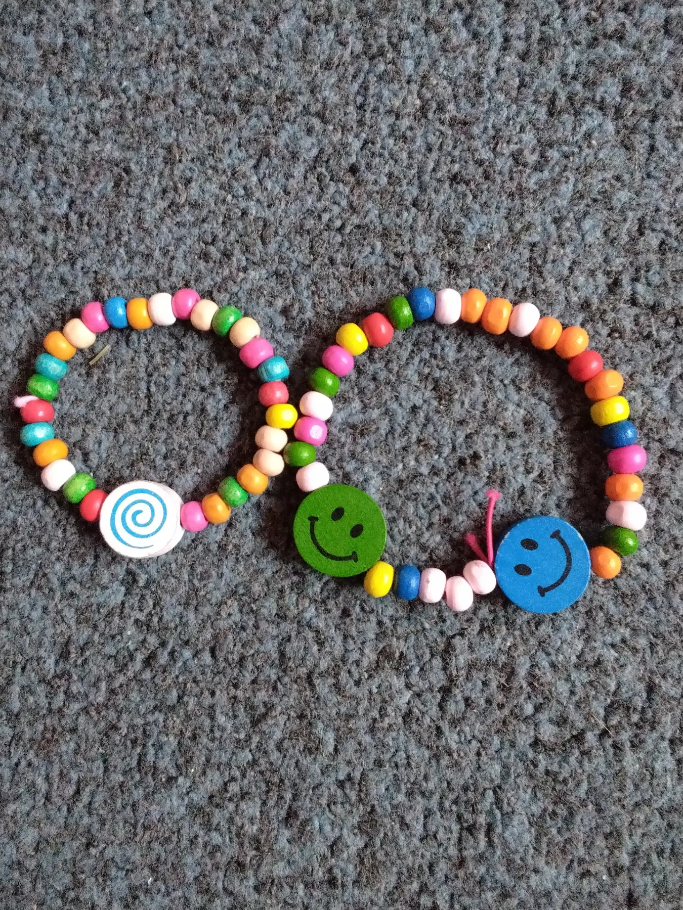 Kids colourful bracelets x2