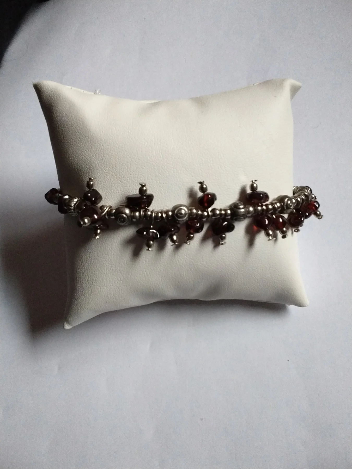 Decorative bracelet