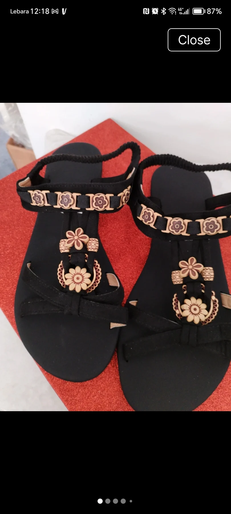 🩵Lovely black embellished sandals size 6 🧡