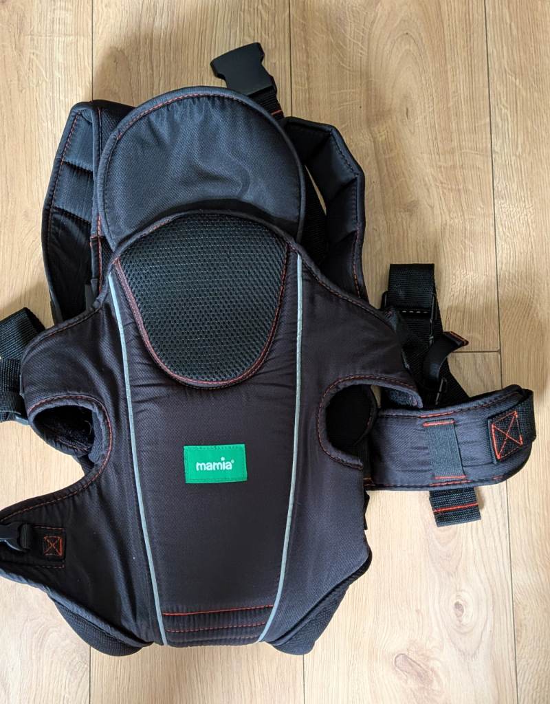 Mamia 4-Position Ergonomic Baby Carrier – Black