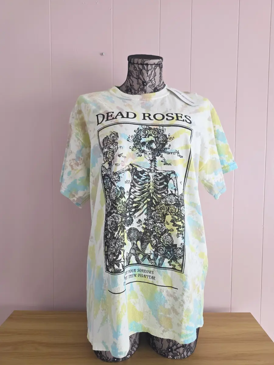 Urban Outfitters Dead Roses Tie-Dye Skeleton Graphic Tee - Brand New with Tags (Size S) 💀