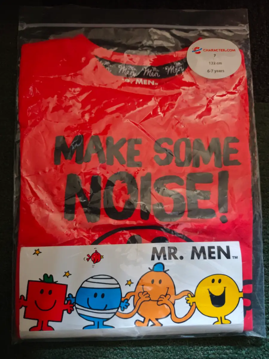 Mr Men t-shirt 6-7yrs old