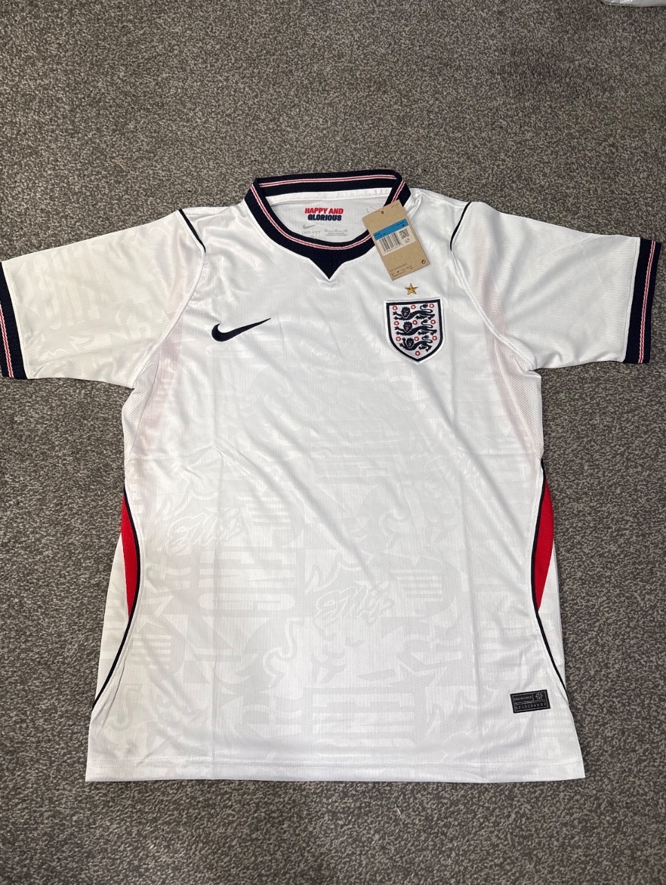England T-shirt 2026 size M