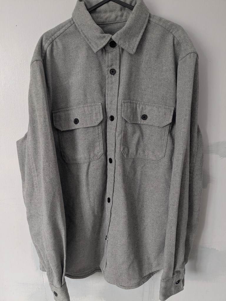 H&M men's grey jacket overshirt long sleeves buttons size M