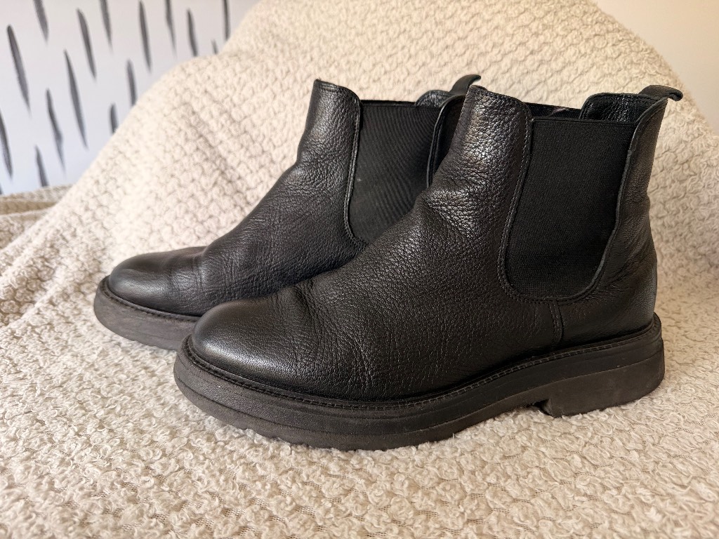 Jones Bootmaker Black ‘Trieste’ Chunky Chelsea Leather Boot