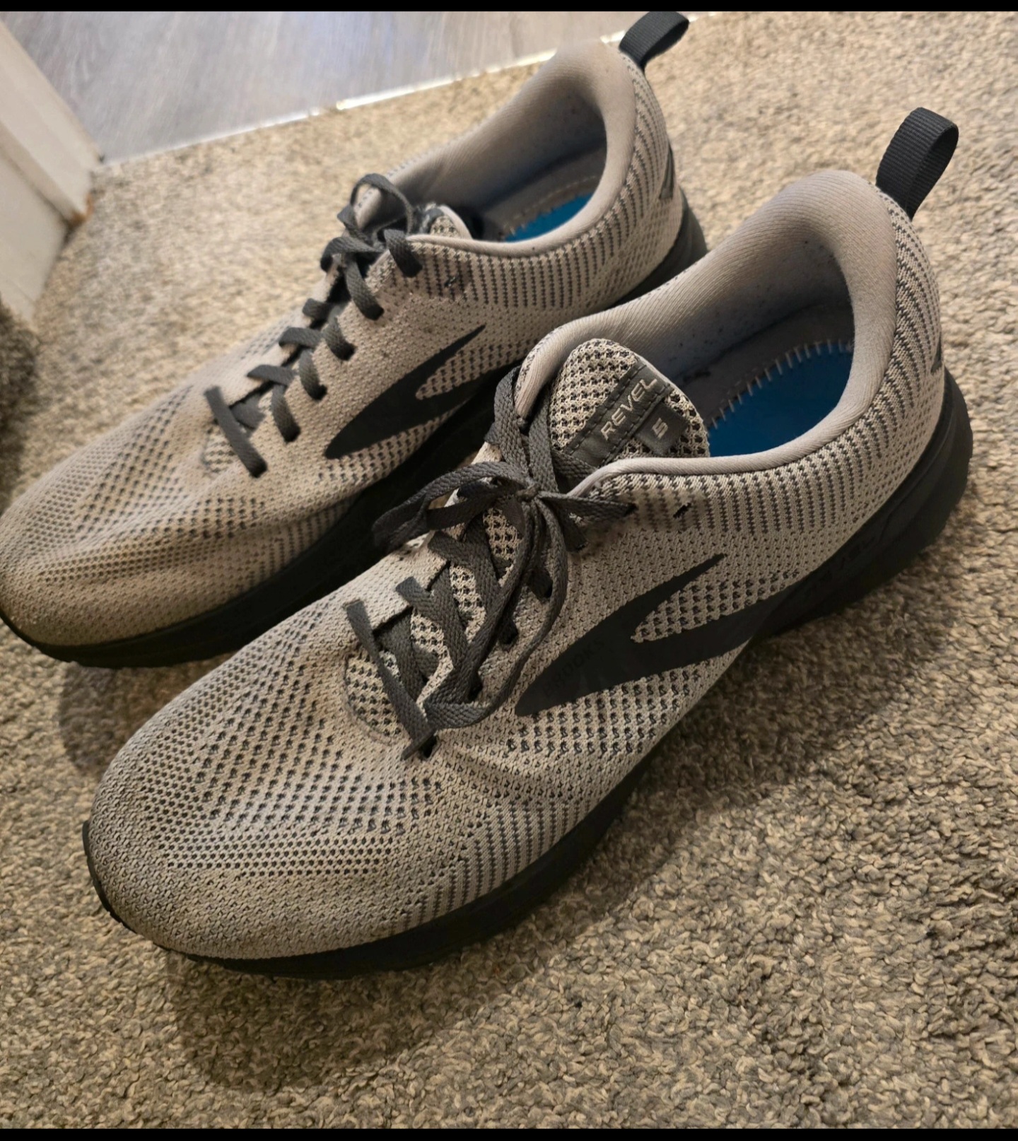 Brooks Revel 5 running trainers - Size 11