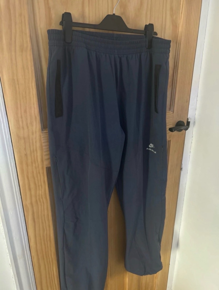 Nike air max tracksuit bottoms