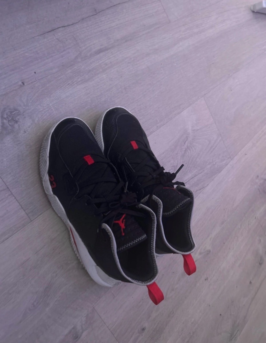 Nike Jordan fly jump shoes