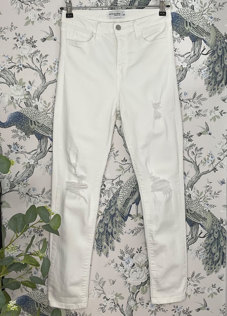 White Distressed Skinny Jeans. Just Black Denim. Size 27 (UK 10) Stretch.