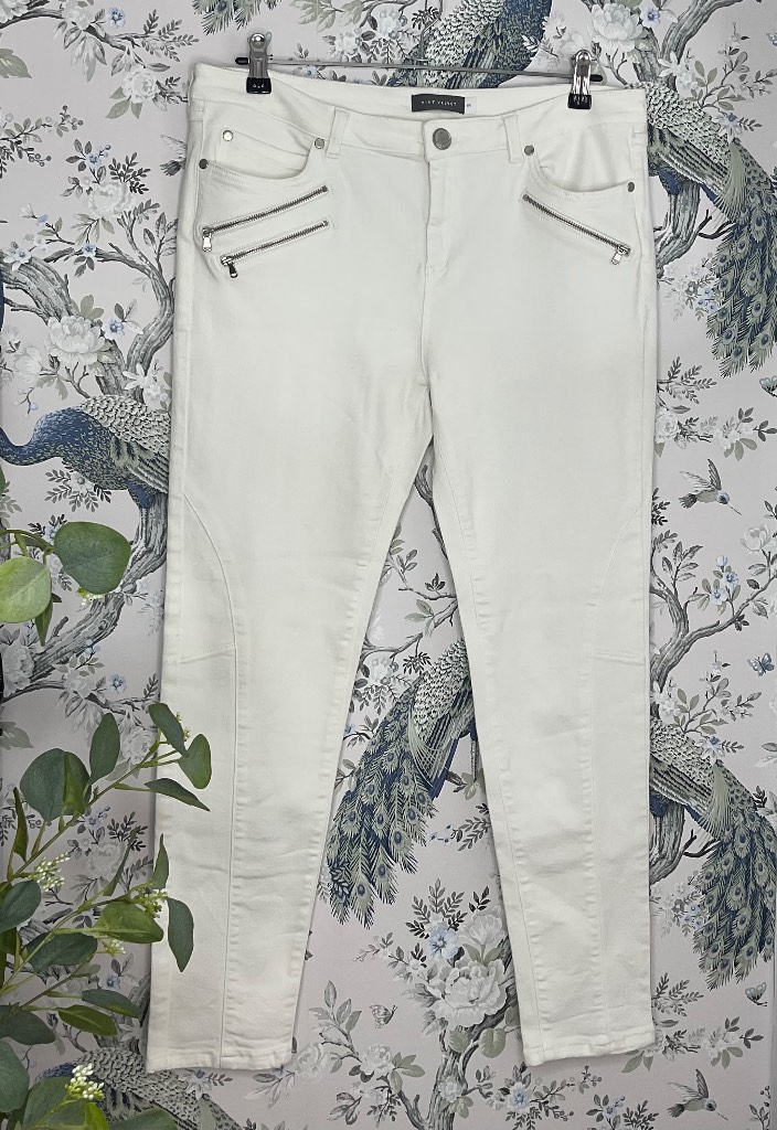 Mint Velvet White Jeans. Size 18R. Skinny. Zip Pocket Details. Summer Fashion.